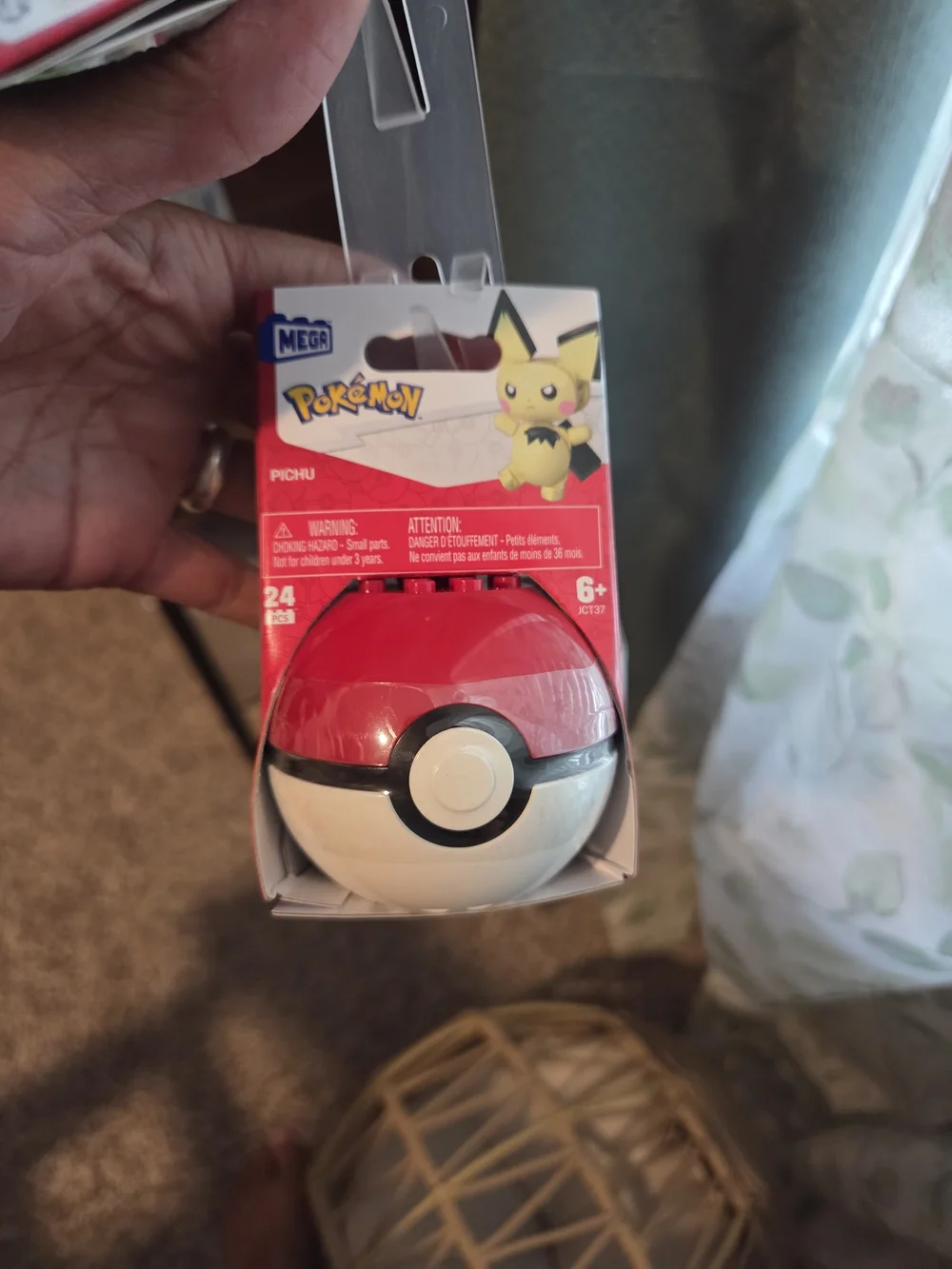 Squirtle Poké Ball Kids Toy - Red & White